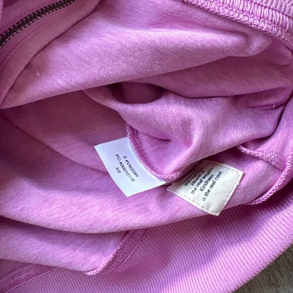 Vuori Halo Mini Full Zip in Pink Azalea - Picture 2 of 2